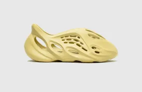 adidas Yeezy Foam RNNR Sulfur