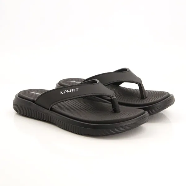 Black slipper for men