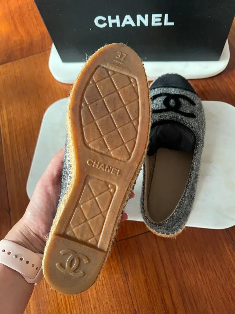 <b> CHANEL</b> <br>CC Espadrilles Tweed Velvet  38