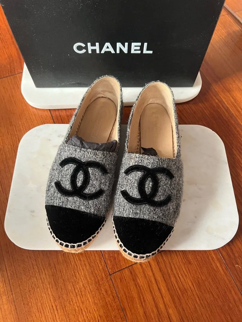 <b> CHANEL</b> <br>CC Espadrilles Tweed Velvet  38