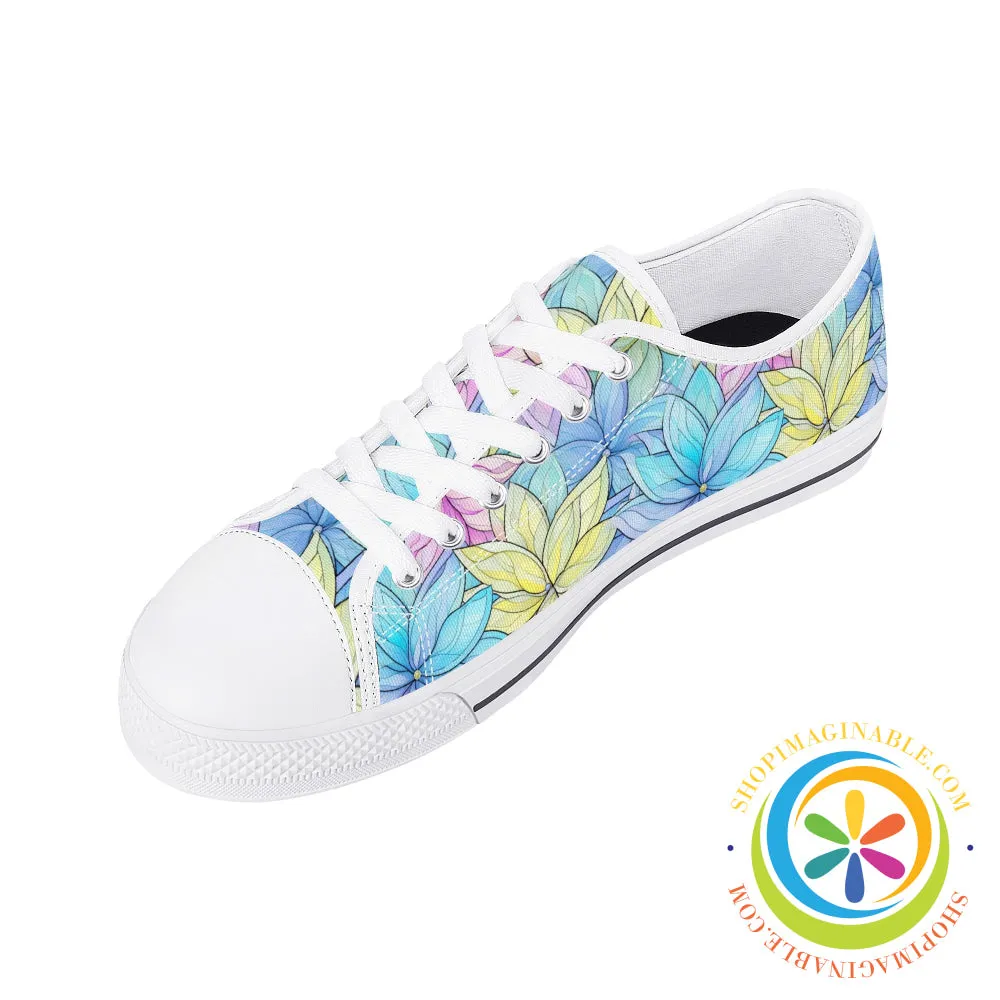 Striking Floral Ladies Low Top Canvas Shoes