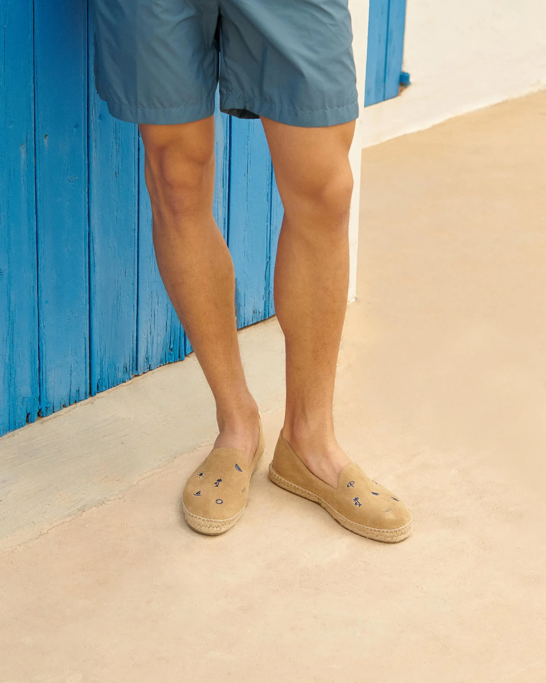 Suede Embroidered Espadrilles - Z56C0 - Palm Springs Washed Beige and Navy Summer Strickers